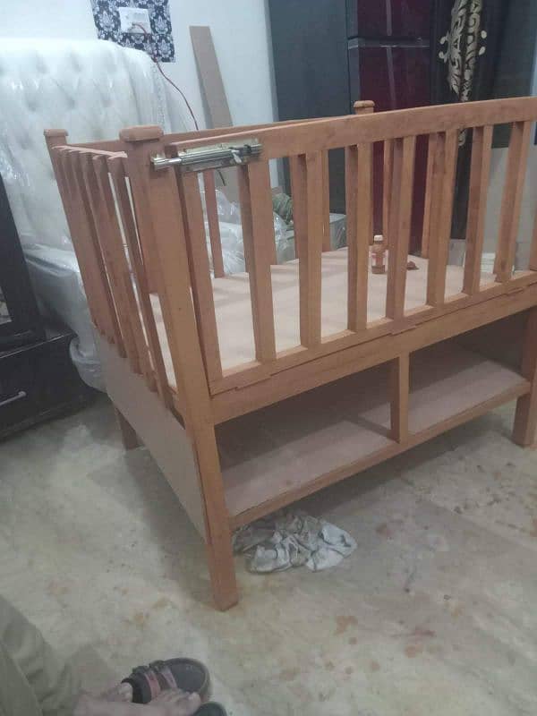 baby bed for sale 0