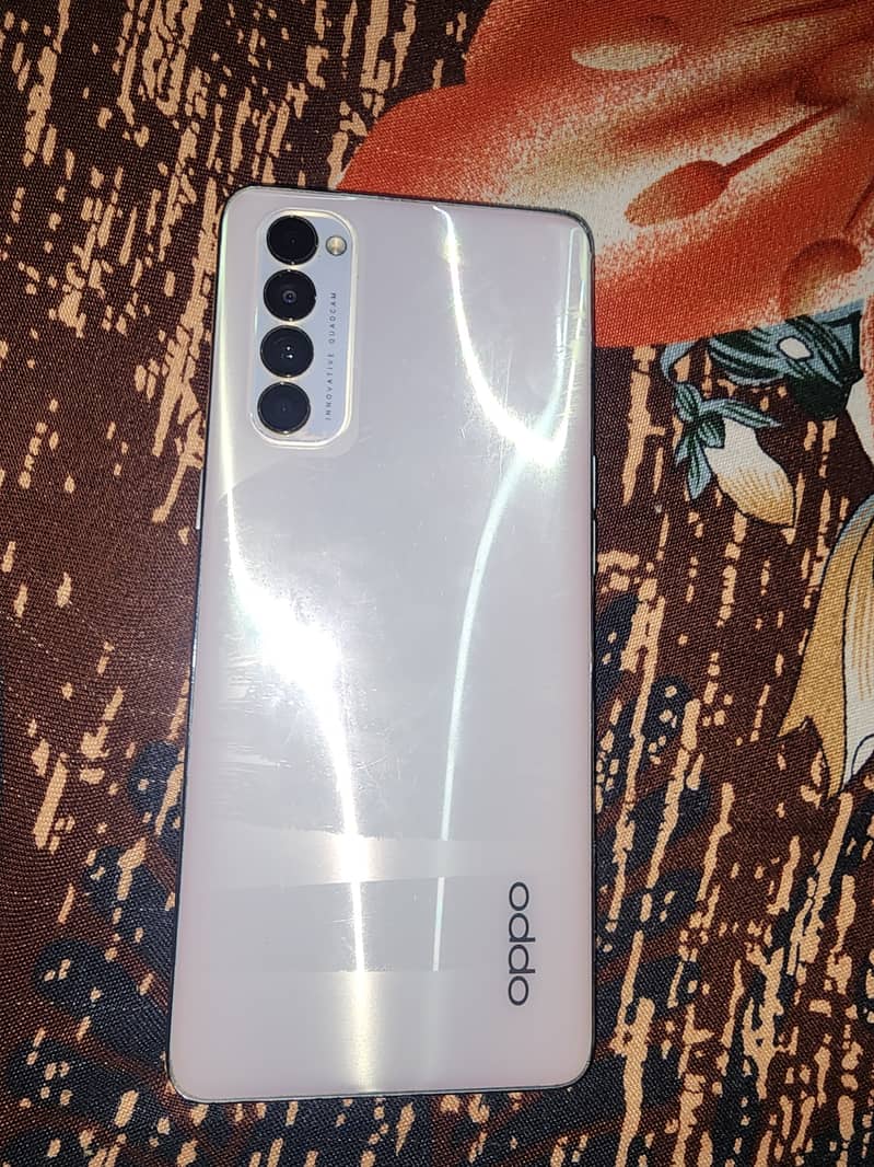 Oppo Reno 4pro 1