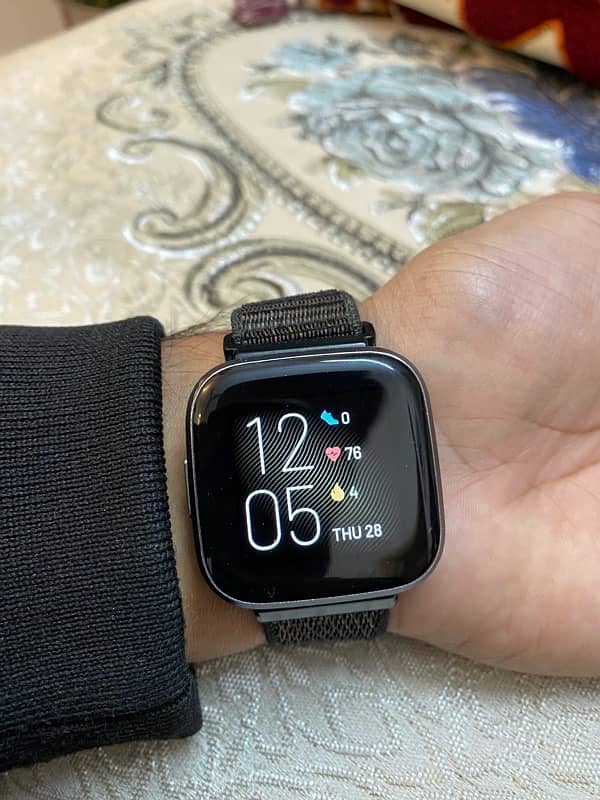 Fitbit Versa 2, Smartwatch 2