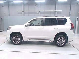 Toyota Prado 2021 3