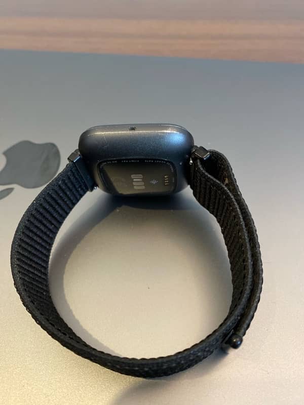 Fitbit Versa 2, Smartwatch 5