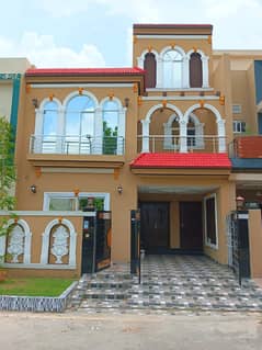 5-Marla Spanish House On Hot Location Near To Park For Sale In New Lahore City Near To 2 Km Ring Road