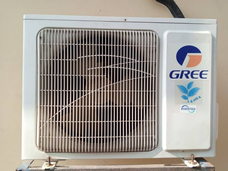 gree AC 1 ton DC inverter heat and cool 2