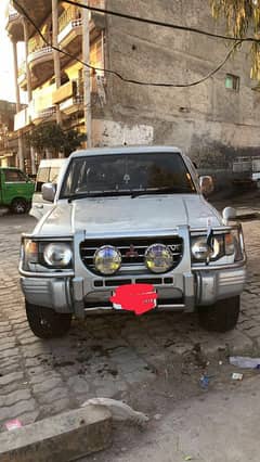 Mitsubishi Pajero 1985