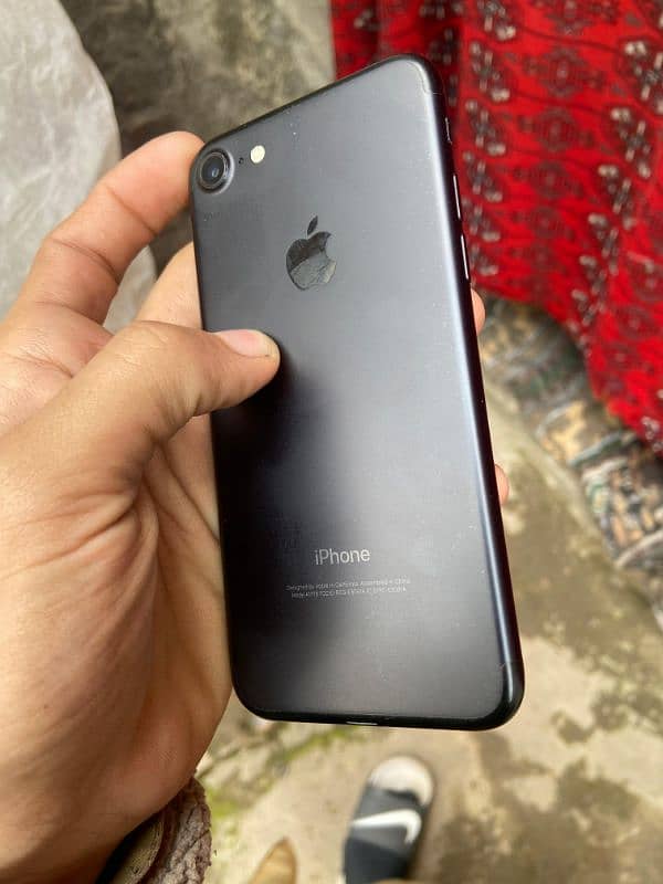 iPhone 7 32 GB 76 health full genion phone ha 0