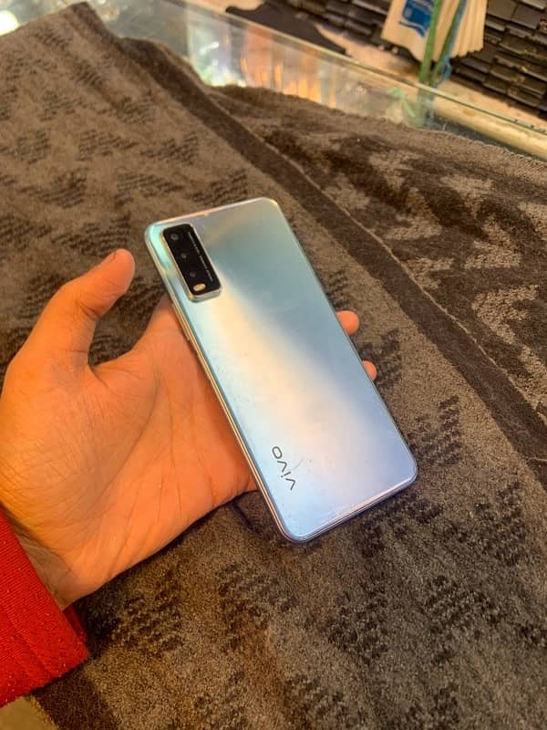 VIVO Y20 128 GB BLUE COLOUR 2