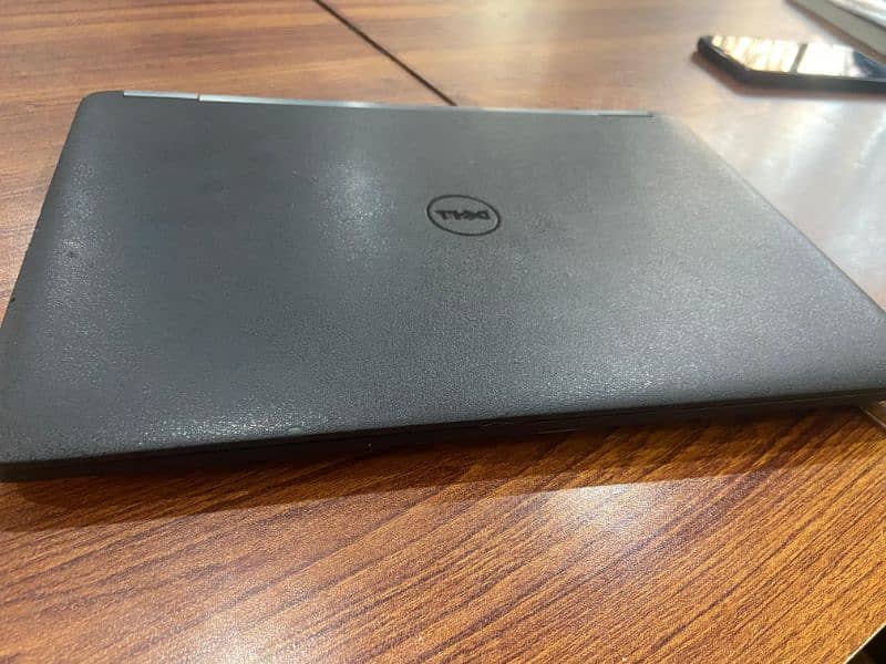 Dell latitude 2