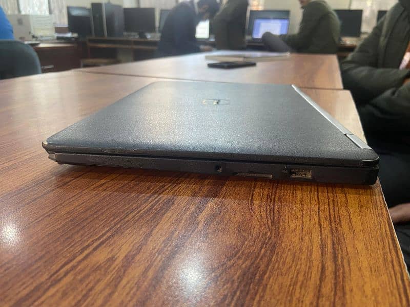 Dell latitude 7