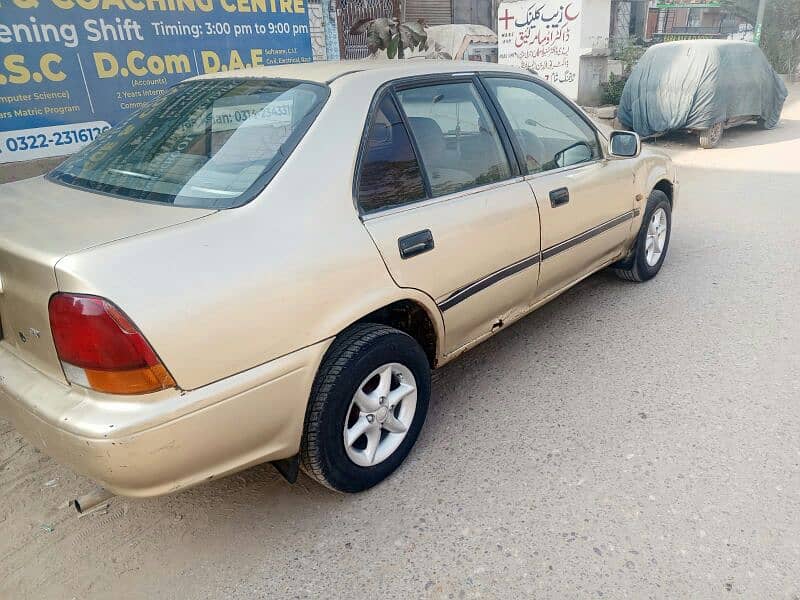 Honda Civic EXi 1999 10