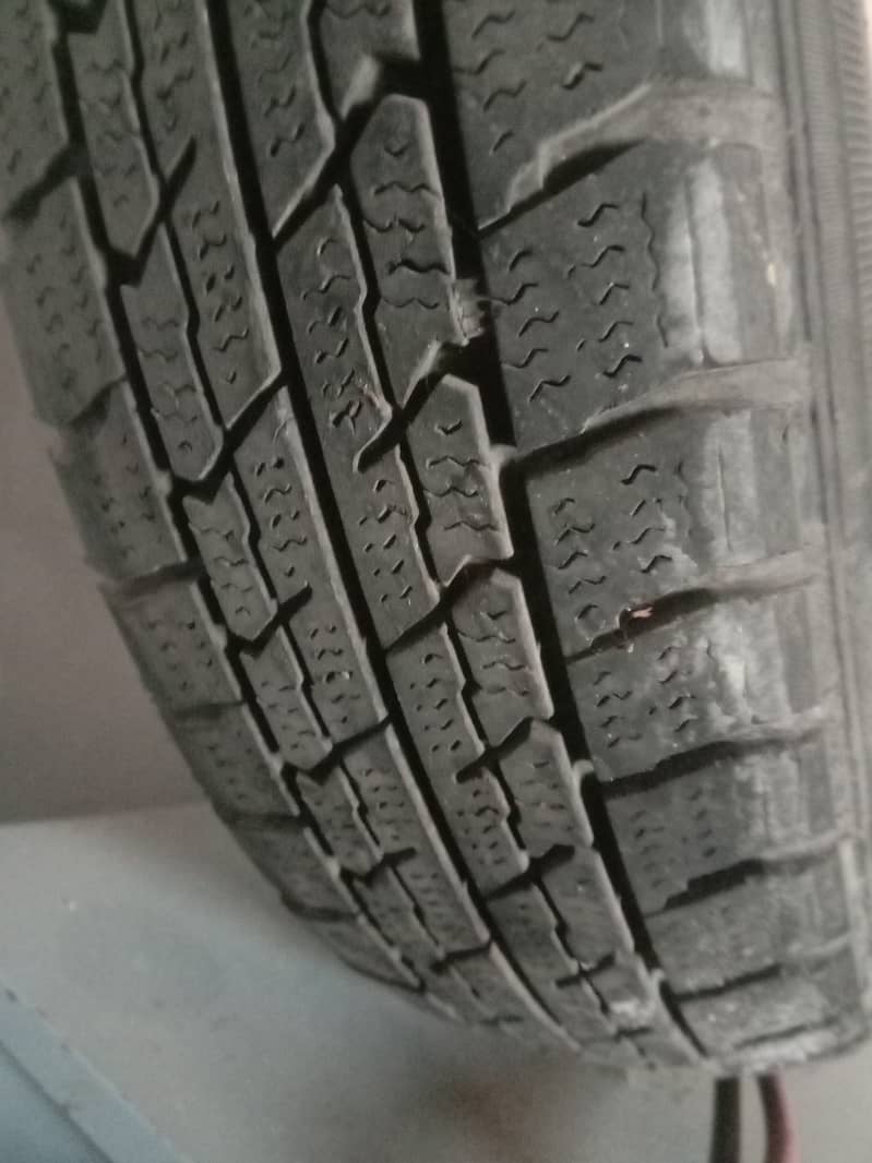 Tyre 145/80/R13 0