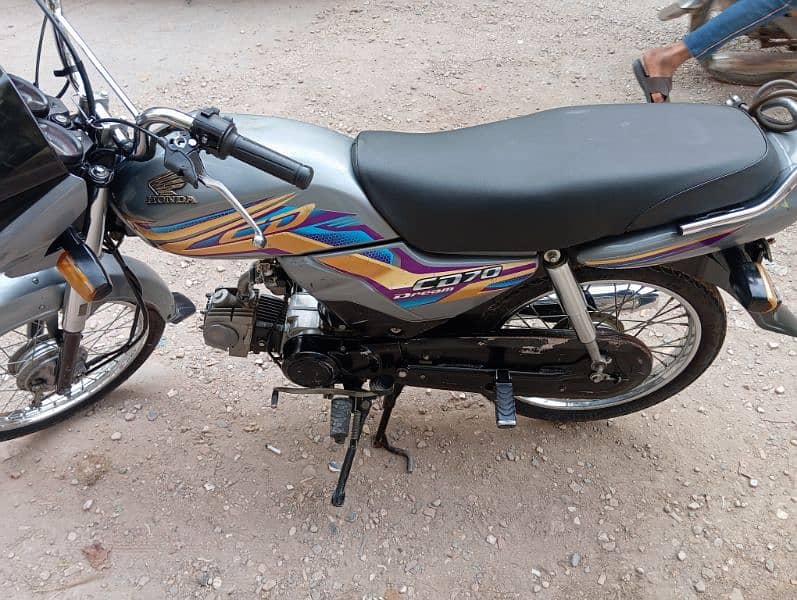 honda cd 70 dreem 6