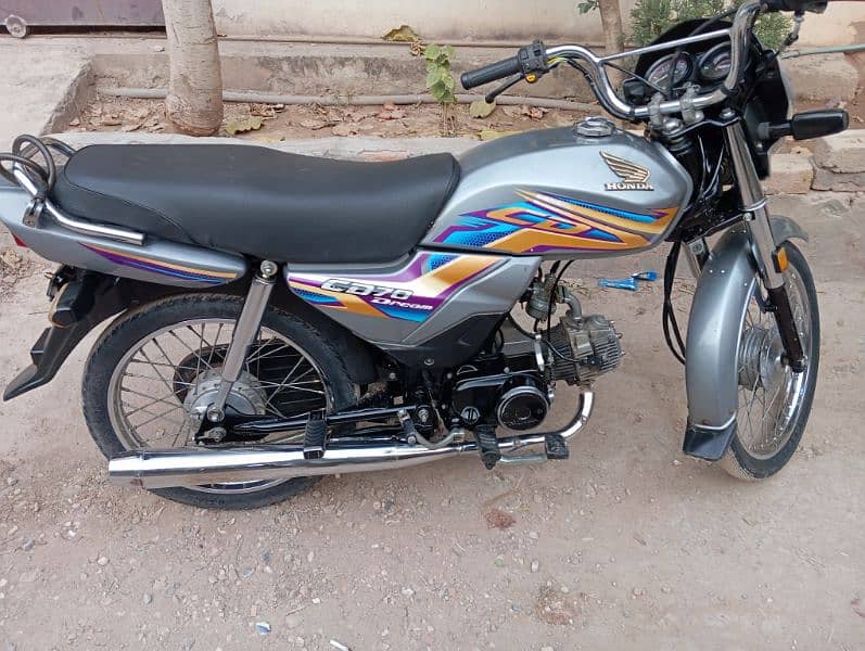 honda cd 70 dreem 8