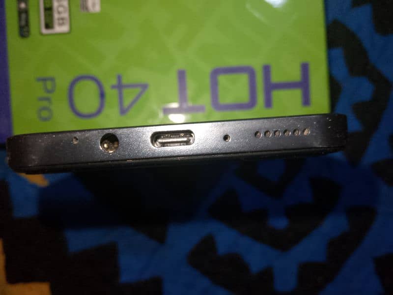 INFINIX HOT 40 PRO 1