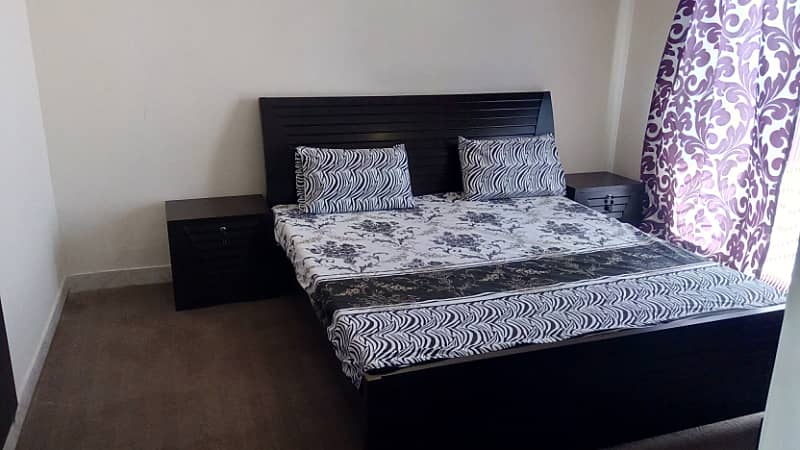 SINGLE Bed Furnished Flat/Villa/Apartment Bahria Town Rawalpindi Rent 32000 0