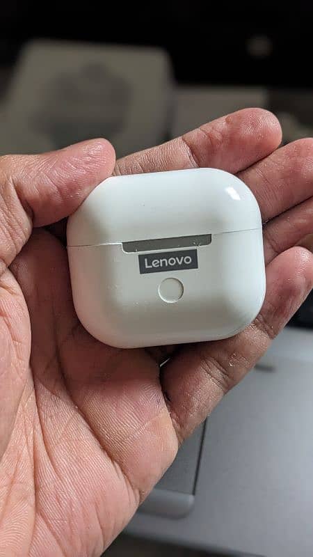 Lenovo lp40 Airpods 1