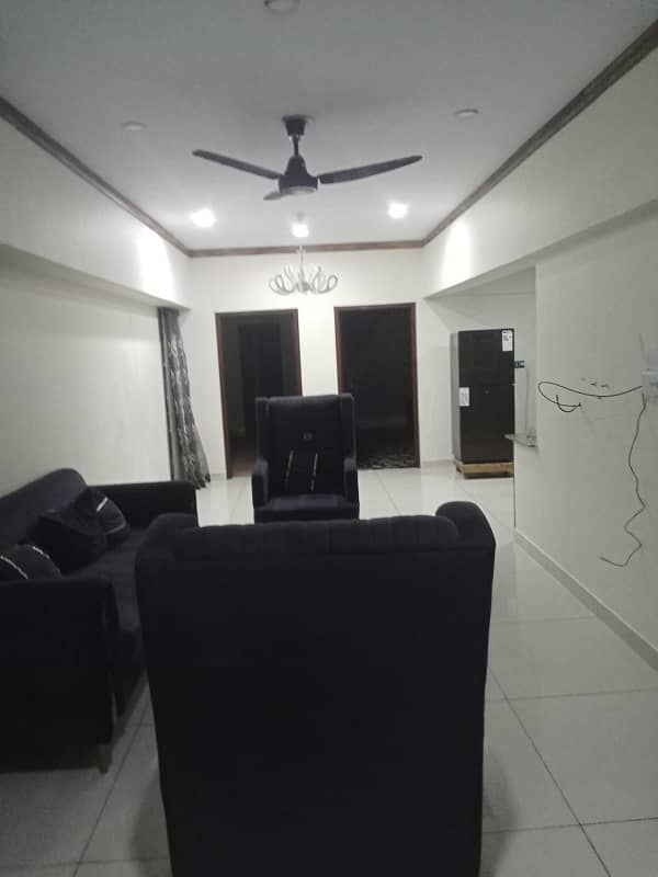 VIP NEW 3 BEDROOM FLAT FOR RENT WITH 4 WASH ROOM WITH LIFT PARKING 2 KITTCHEN 7