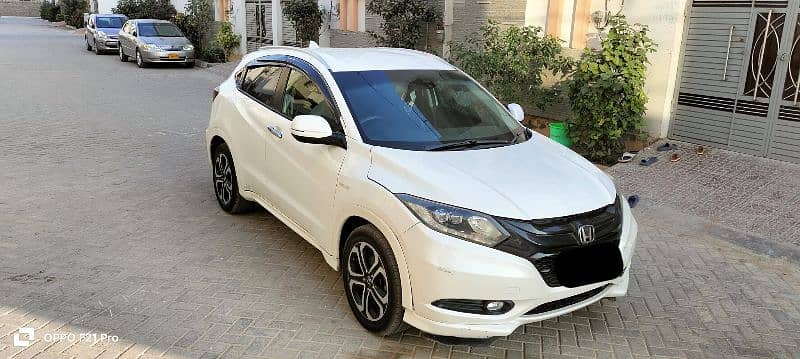 Honda Vezel 2015/15 first owner 1