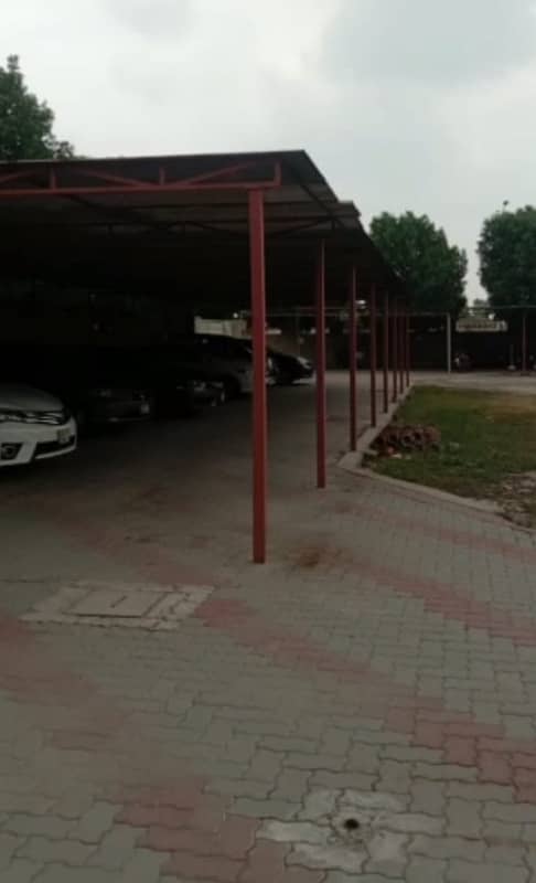 8 kanal factory available for Sale in Sunder Industrial Estate Lahore 0