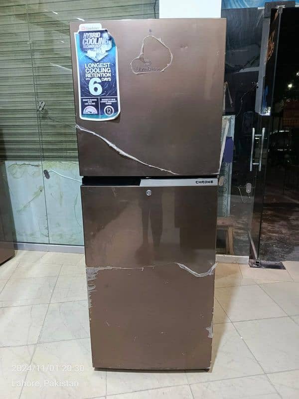 Dolan's fridge model 9191 echrome good condition call (0312)4645208/ 6