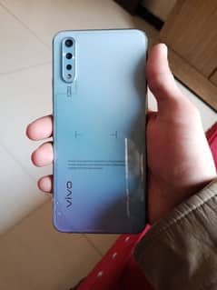 vivo S1