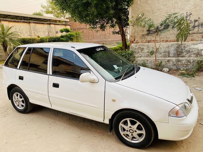 Suzuki Cultus VXR 2016 limited edition 2 to 3 pieces touch 13