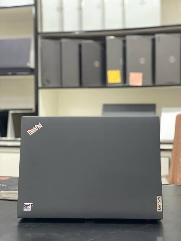 Lenovo Thinkpad P14s Gen 3 | i7 1280P 12th gen | 48gb ram | 4gb GPU 7