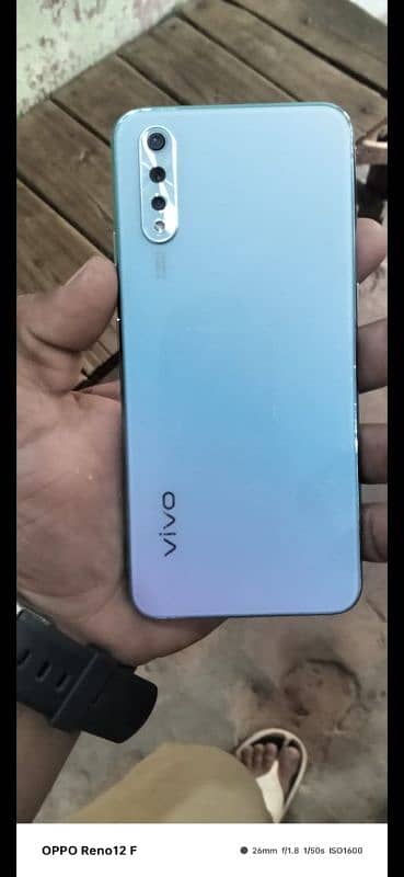 Vivo s1 1963 2