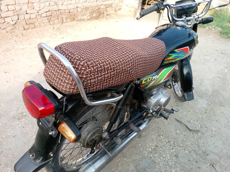 Honda CD bike model 21 sukkur number with smart card 1