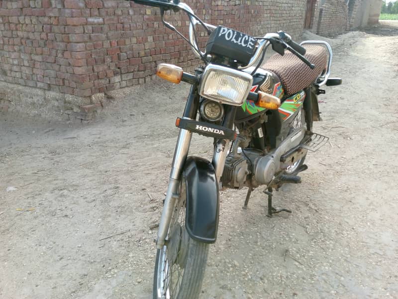 Honda CD bike model 21 sukkur number with smart card 3