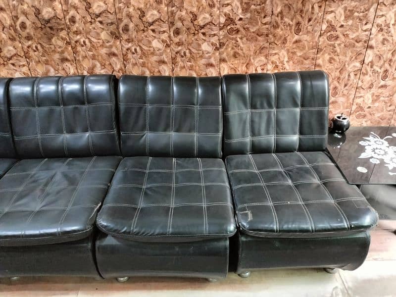 office chairs for sale cavalry ground Lahore cantt 3