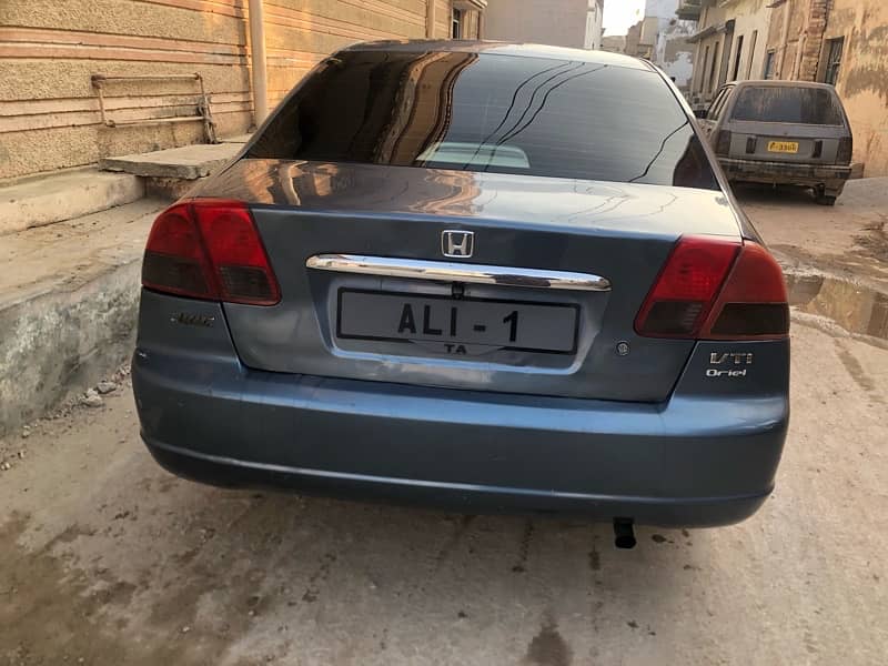 Honda Civic EXi 2005 3