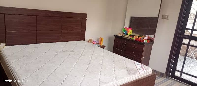 Complete Bedroom Set 8