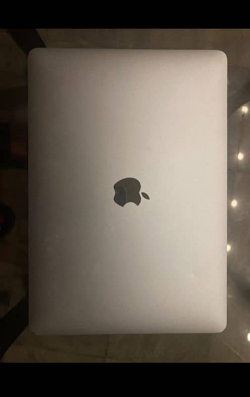 Macbook Air 2019 | 13 inch | 8gb | 256gb 1