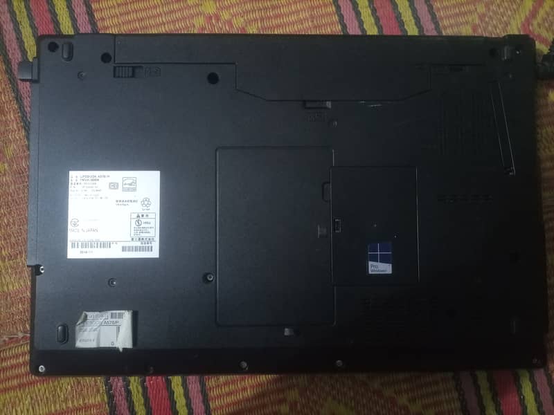 Fujitsu Lifebook 6th Gen Laptop 3