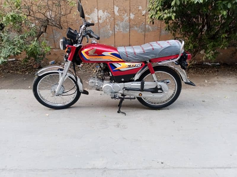 Honda CD 70 number b lgwa dia h 4