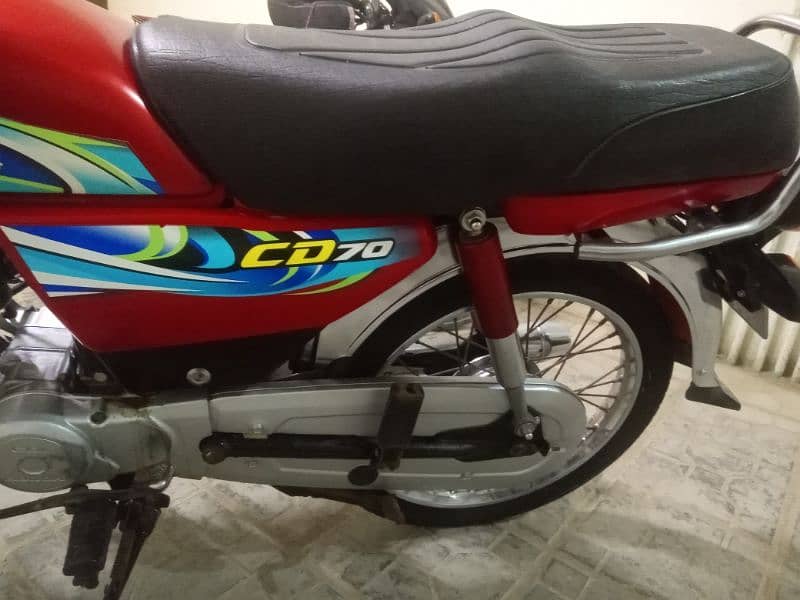 vip bike hn 2024 model hn KARACHI no hn 3