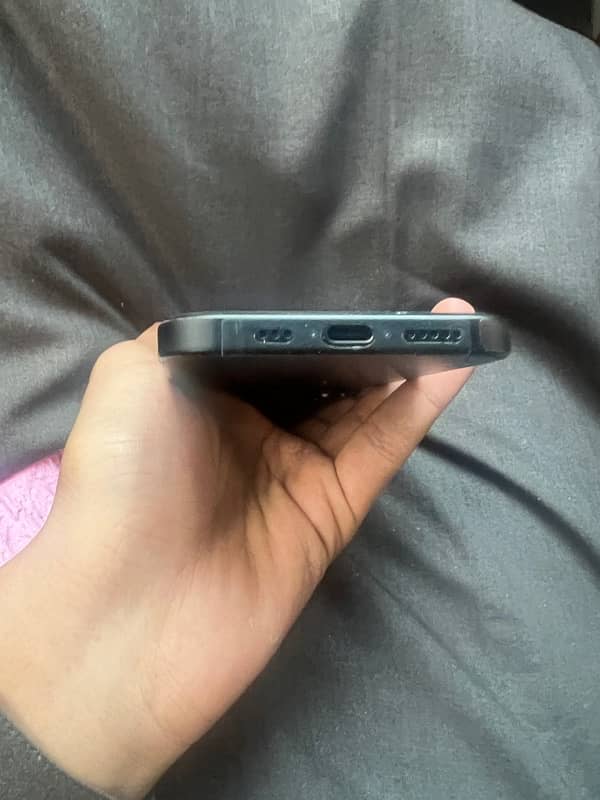 Iphone 16 128gb jv just box open exchange availaiblr 3