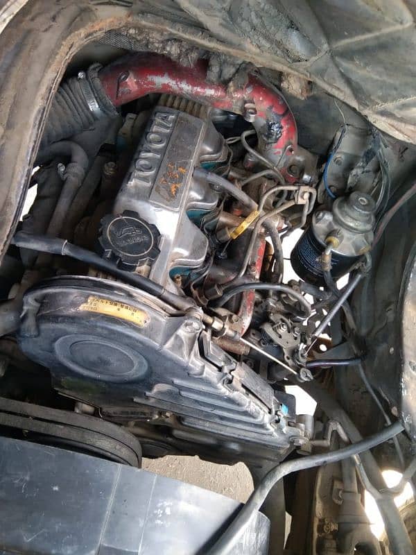 Toyyota 2c engine 1