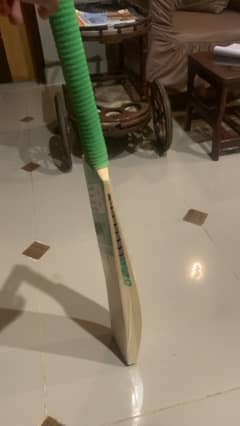 new balance Hard ball bat