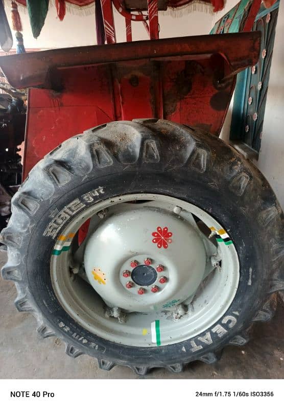 tractor 240 96 model--03014405552@ WhatsApp 0345 400 6163 5