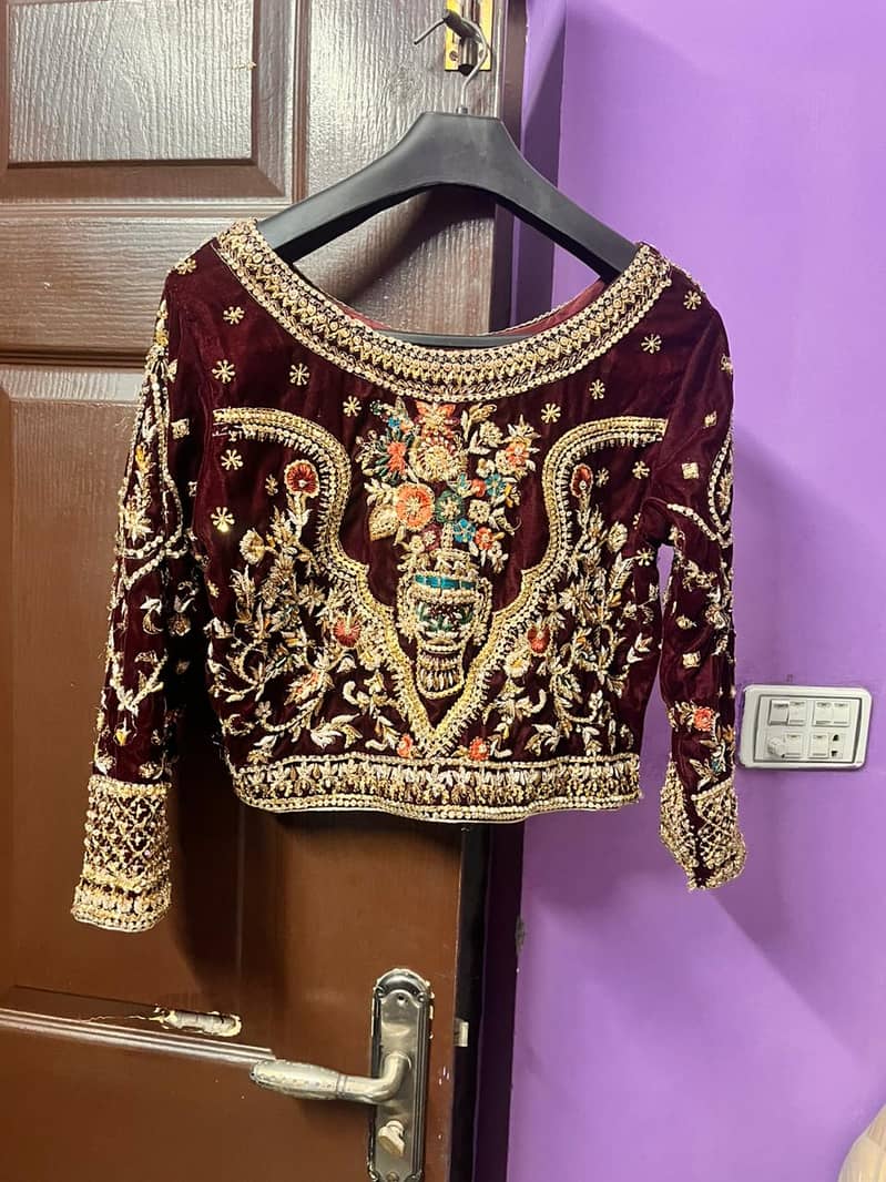 Bridal lehnga / Wedding wear / Barat dress / Bridal lehnga for sale 1