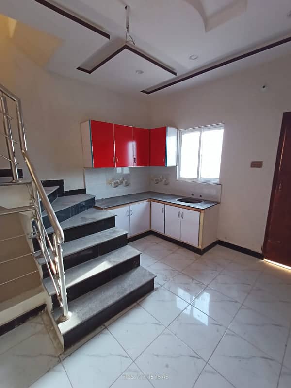 5 Marla Beautiful house available for sale in Al-Qayyum Garden Lahore 3