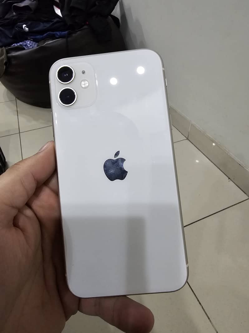 iPhone 11 nonpta 128gb. 3