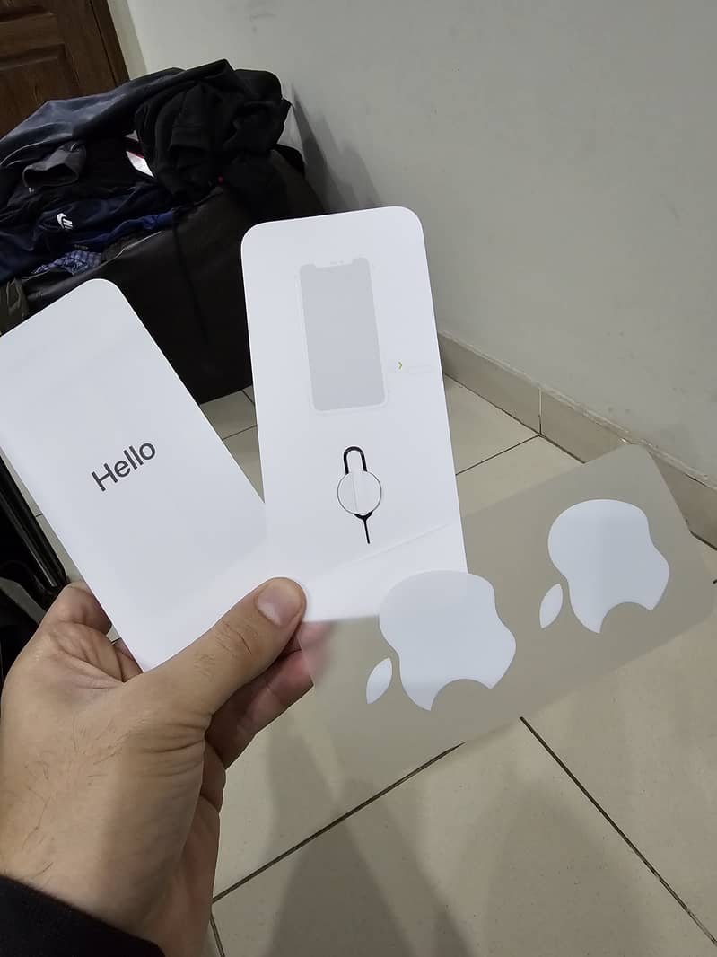 iPhone 11 nonpta 128gb. 8