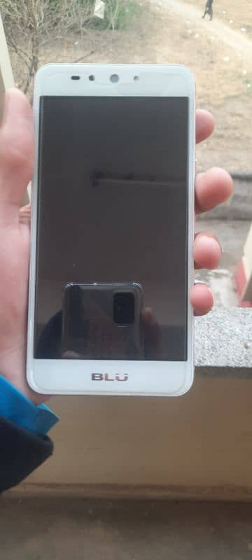 BLU mobile 13