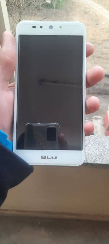 BLU mobile 14