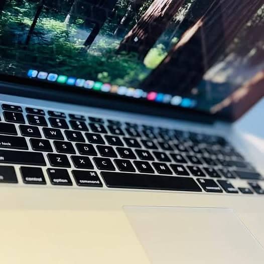 MacBook Pro A1398 - 15” Retina, i7, 16GB, 512GB 1