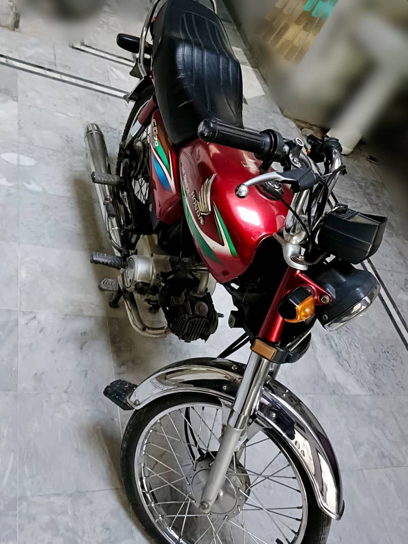 Honda CD 70 2016 4