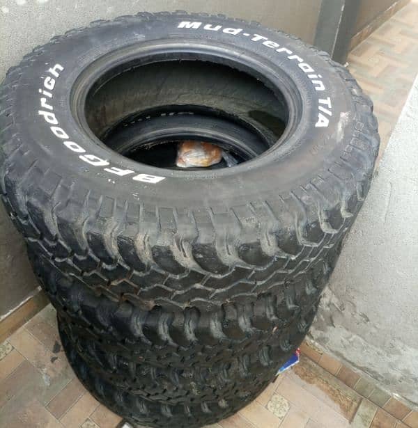 BF Goodrich mudterran T/A tyres 245/75r 16 for sale 3