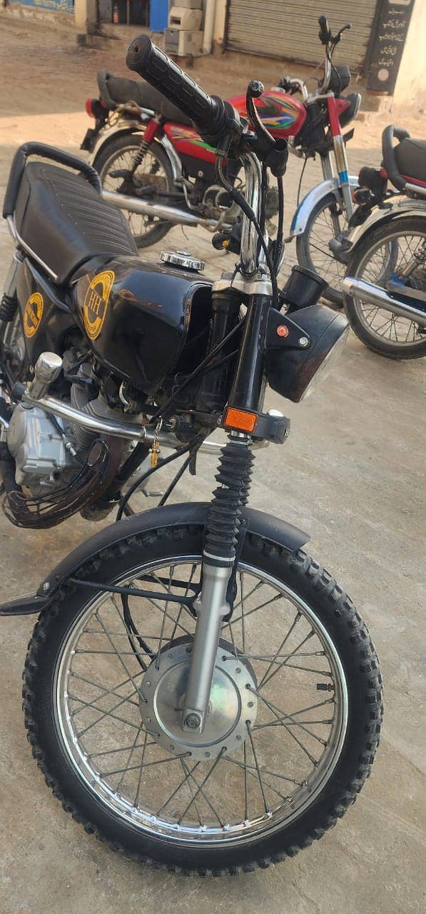 Honda 125 Bike Model 2018 Urgent For Sale 7